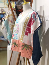 Vintage Embroidered Linens Blouse // Large