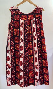 U'i Maika'i Vintage Mu'umu'u / Medium