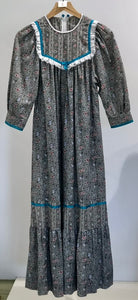Nali'i Vintage Mu'umu'u / Small