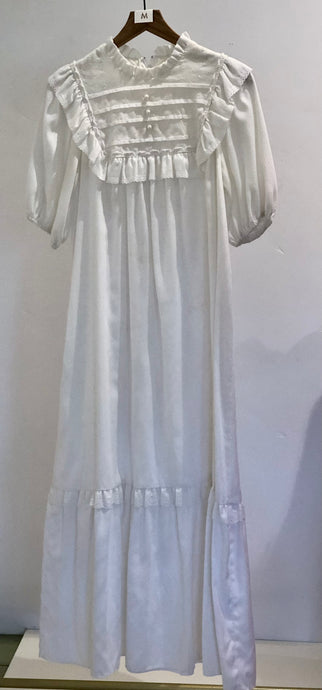 Good Times White Vintage Mu'umu'u / Medium