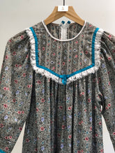 Nali'i Vintage Mu'umu'u / Small
