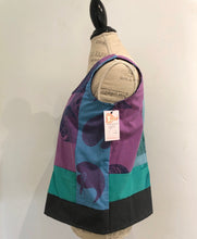 Waves Tank // Small