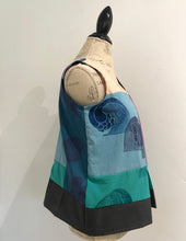 Waves Tank // Small