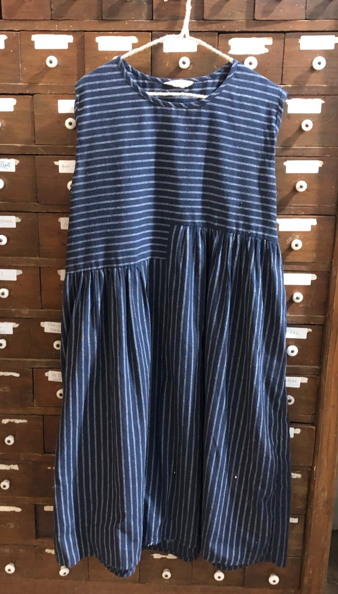 Striped Dress / Large